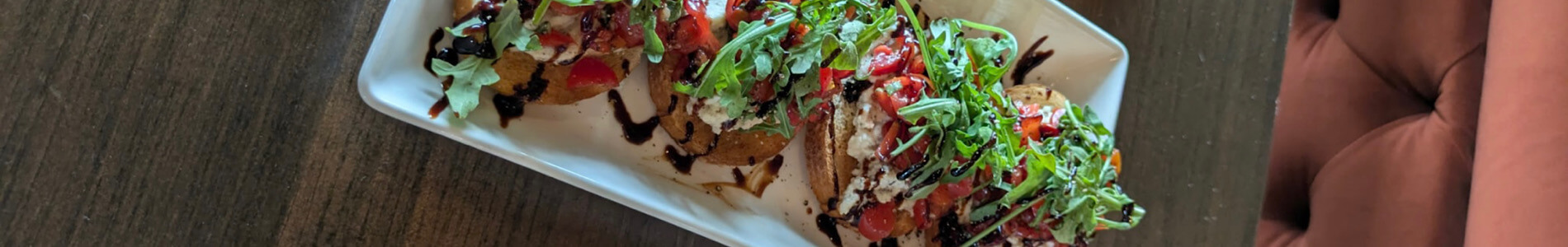 Best Fredericksburg Wineries with Food | Featherstone Ranch Vineyards | Bruschetta