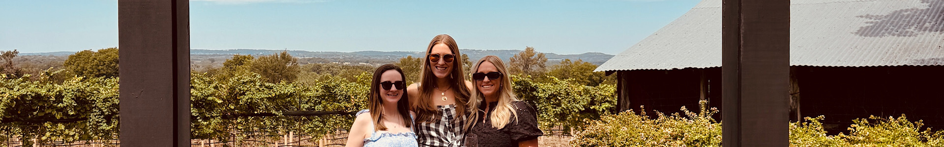 cellar-rat-wine-tours_blog_what-to-expect-on-a-fredericksburg-wine-tour_girls-trip